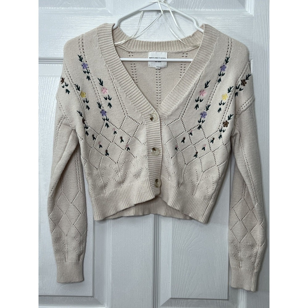 Willow & Wind XS Embroidered Cardigan Cottagecore Coquette Floral Crop Sweater‎ - Picture 2 of 7